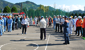 消火競技大会の様子